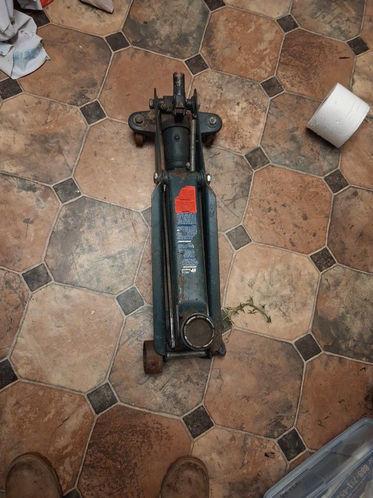 Two Ton Jack