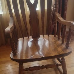 Solid OAK Rocking Chair