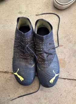 Puma soccer cleats