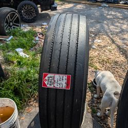 1 Vitour 315/80/22.5