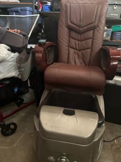 Pedicure Spa Chair with Foot Basin