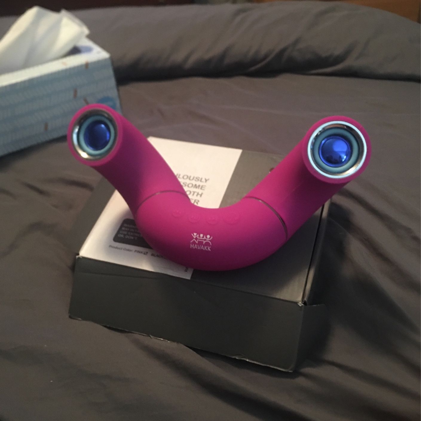Pink Havakk Bluetooth Speaker With Adapter And Original Box