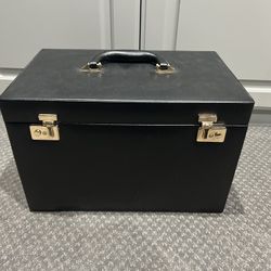 Large leather Jewelry Case  