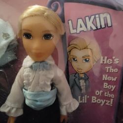 MGA Bratz Lil Boyz Boy Mini Dancefloor Funk Lakin Doll 41/2 Inches Accessories