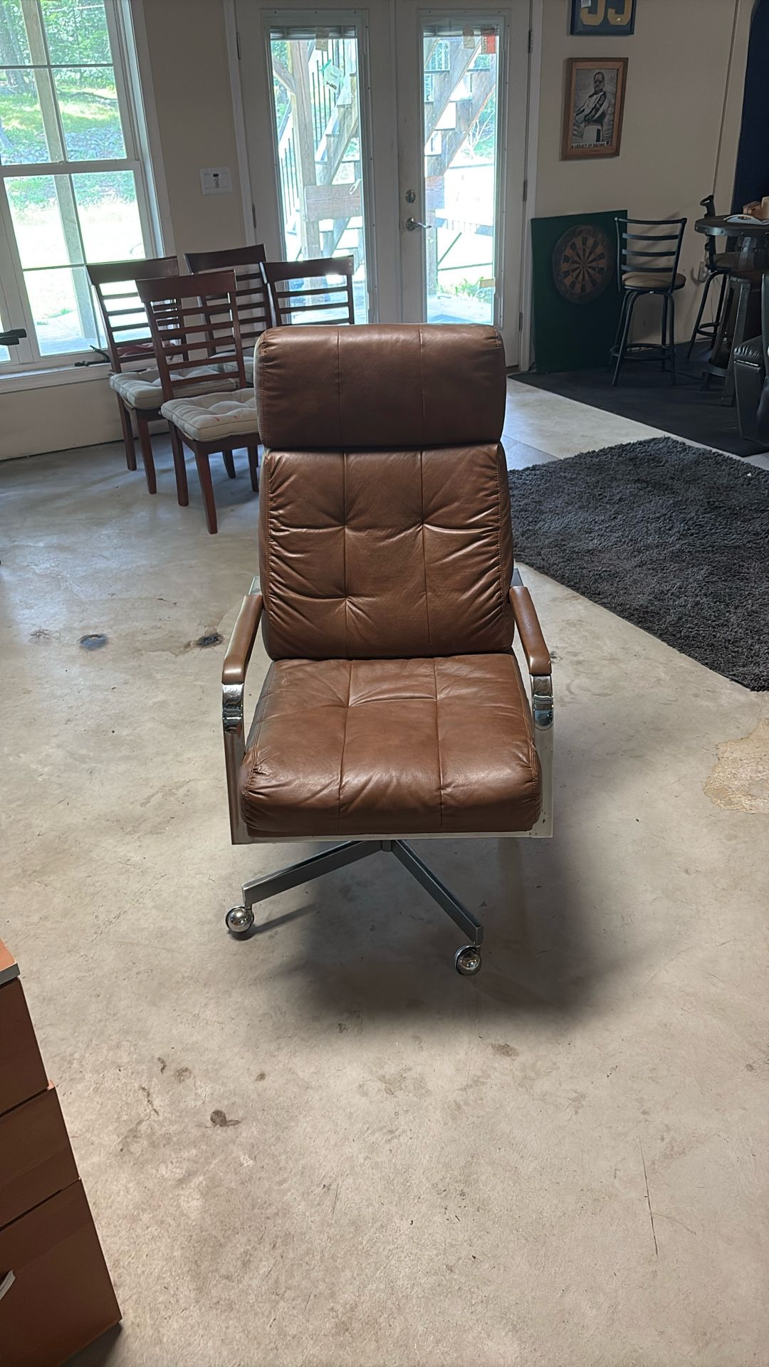 desk chair