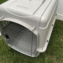 Dog Crate Kenel Extra Large.  Great Shape 