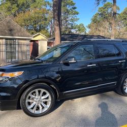 2015 Ford Explorer