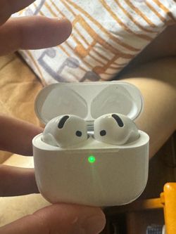 AirPods 4