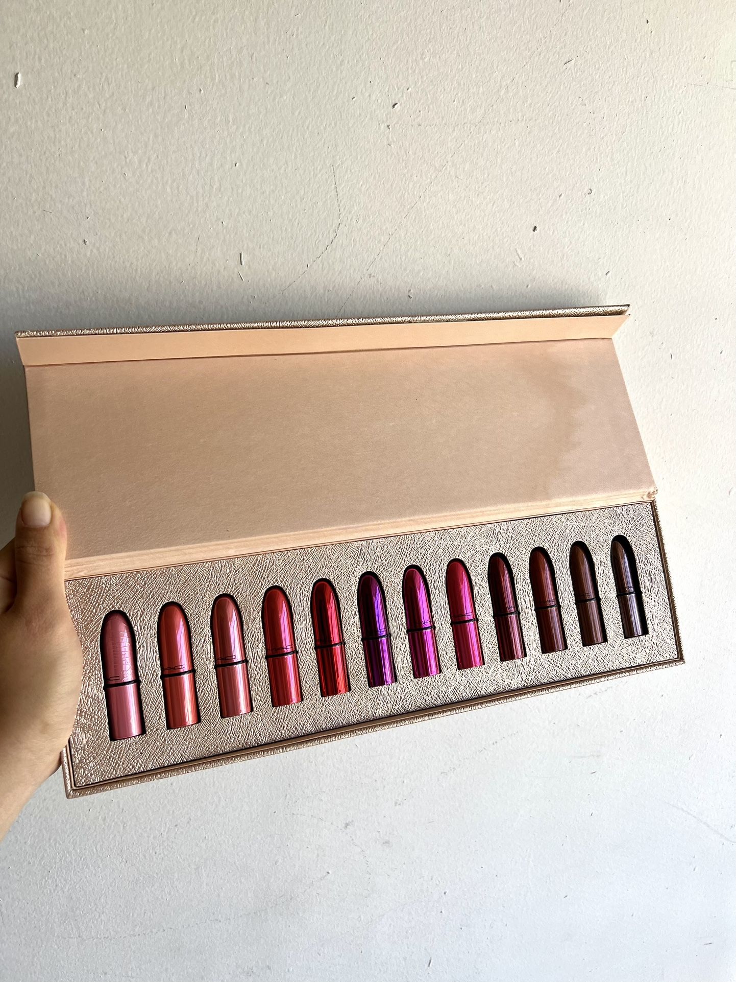 MAC Cosmetics Snow Ball Snowball Mini Lipstick Kit 12pc Brand NIB (1 bad tube)