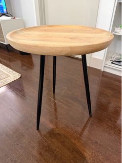 Round end table