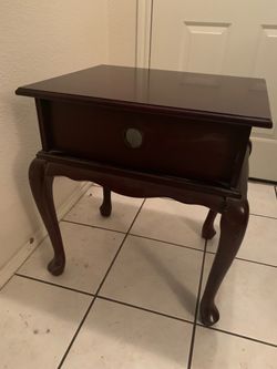 Cherry Wood End Table with Drawer