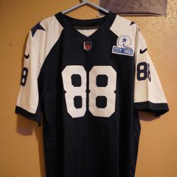 Ceedee lamb cowboys jersey XL