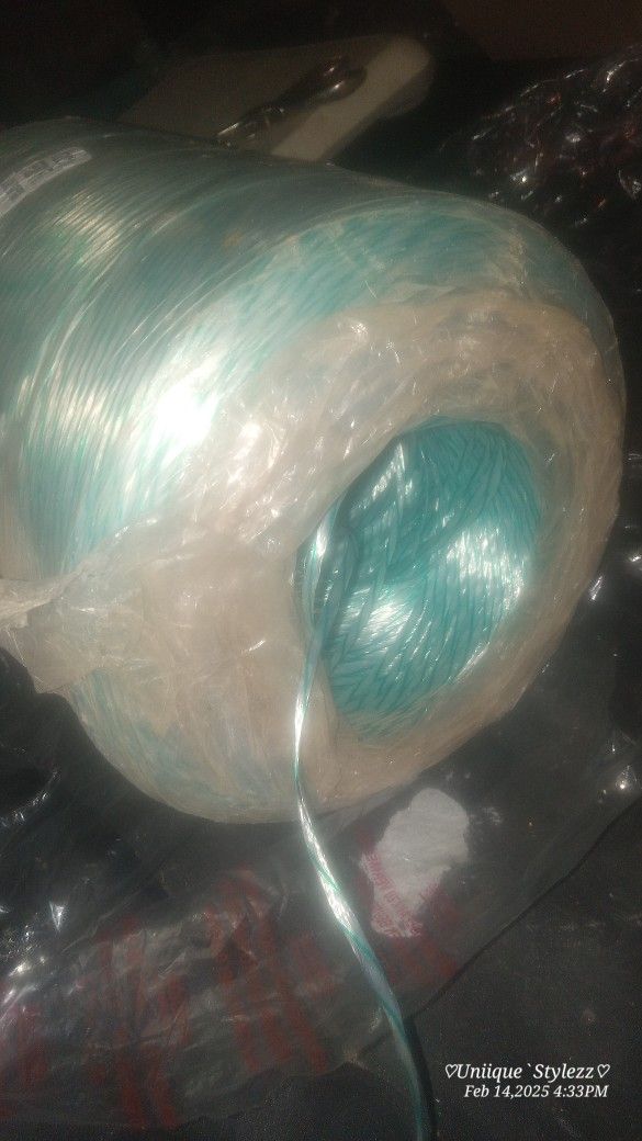 6500 Feet Twine