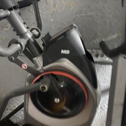 Bow flex Max Trainer