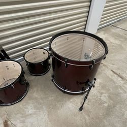 Set Of Drums / Sound Percussion 