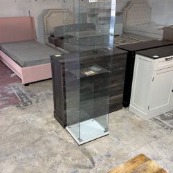 Modern  4-Shelf Case Glass Display Cabinet