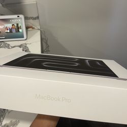 MacBook Pro 14