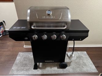 Gas Grill - Brand New-4 burner stainless steel