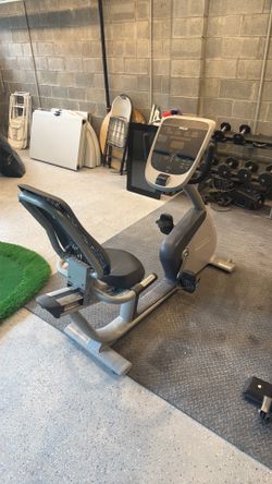 Precor RBK 835 Recumbent Bike with P30 Console