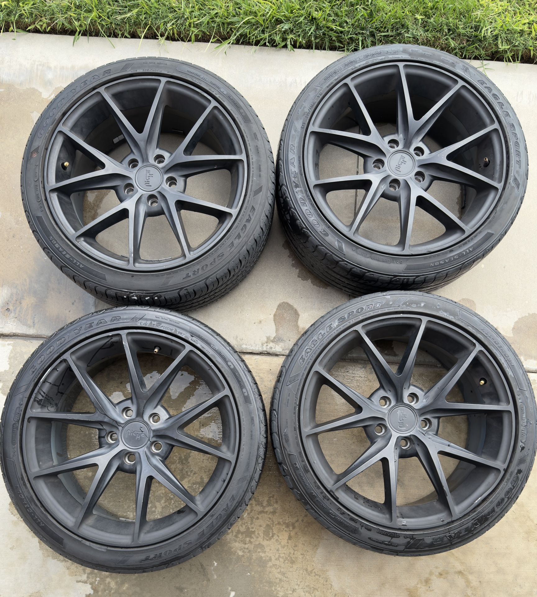Niche Misano M117 Wheels 5x114.3 18x8