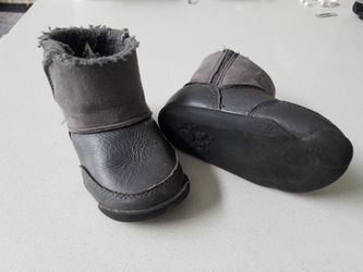 Girls Carter's Boots size 4T