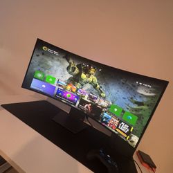 LG UltraGear 39" Curved OLED Monitor - WQHD, 240Hz, 0.03ms, HDR400, G-SYNC & FreeSync Compatible