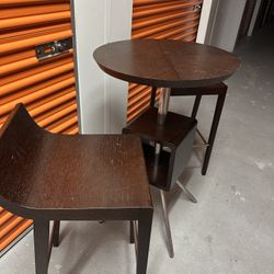 Bar Table And Stools 