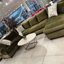 Beautiful “U” Shape Sectional ✨ Customizable 🎨