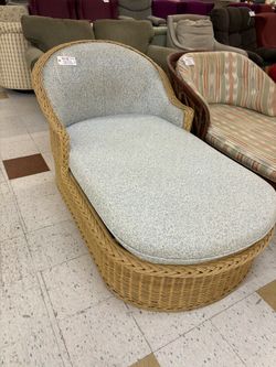 Wicker Chaise Lounge w/ Blue & Cream Patterned Cushion