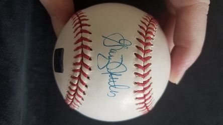 Craig Nettles--NY Yankees Autographed Baseball
