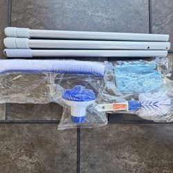 New Pool Cleaning Kit – Pole, Brush, Skimmer, Chlorine Floater
