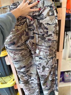 Under Armour hunting pants