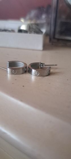 C new small Earings
