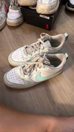 Nike Low-Top Sneakers White Mint Green