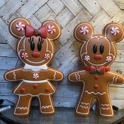 24 inch LED Lighted Gingerbread Minnie & Mickey Mouse Blow Mold Outdoor Christmas Décor