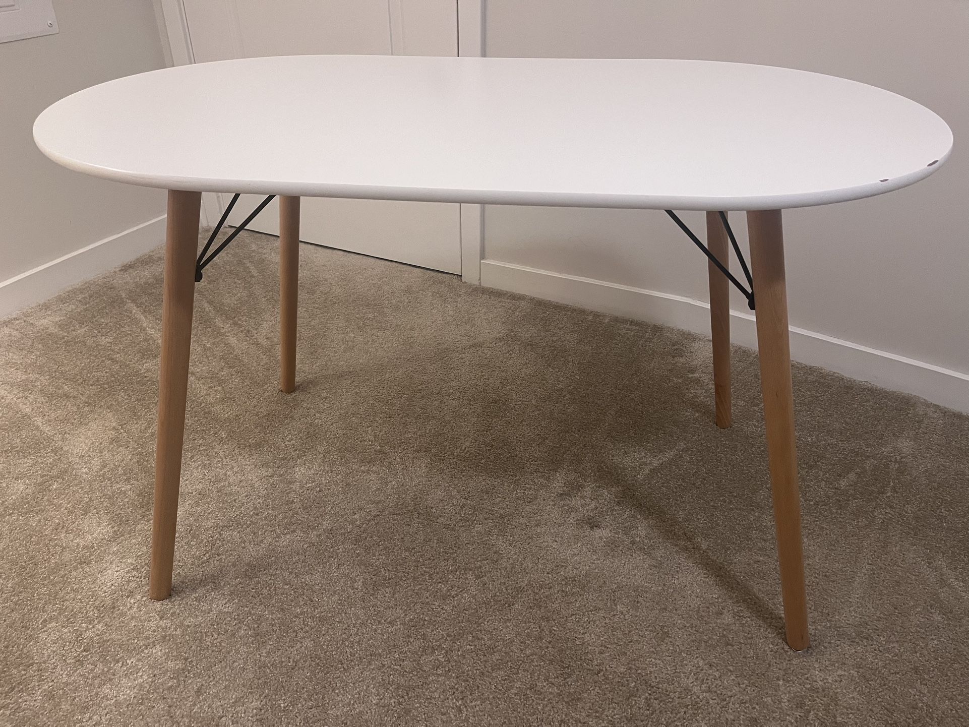 Conerly Oval 27.6" Table
