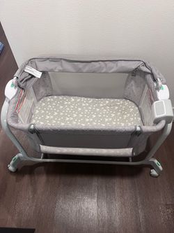 Bassinet Bedside