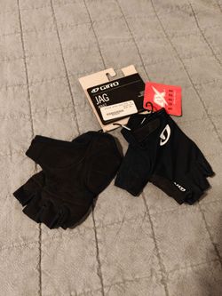 Brand New Giro MTB Gloves