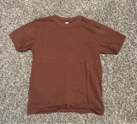 Brown Uniqlo T, Small