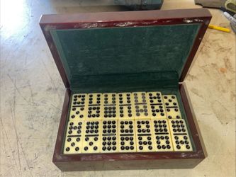 Double Nine Dominoes Wooden Box Case Brass Inlays 55 Bakelite Tiles