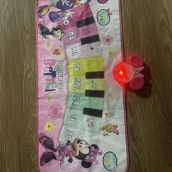 Minnie Mouse Piano Pad