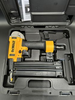 DEWALT 18-Gauge Pneumatic Brad Nailer