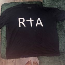 LIAM TEE| BLACK FRONT LOGO 