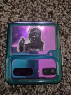 Old flip phone