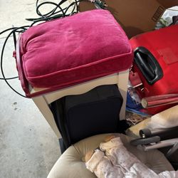 Makeup Little Dresser