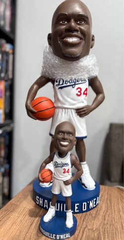 Big Shaq Dodgers bobblehead  SEND OFFER