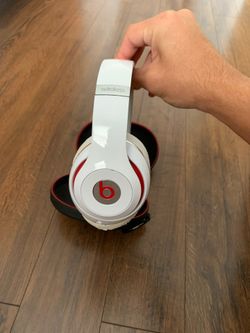 White Beats by Dre wireless studios