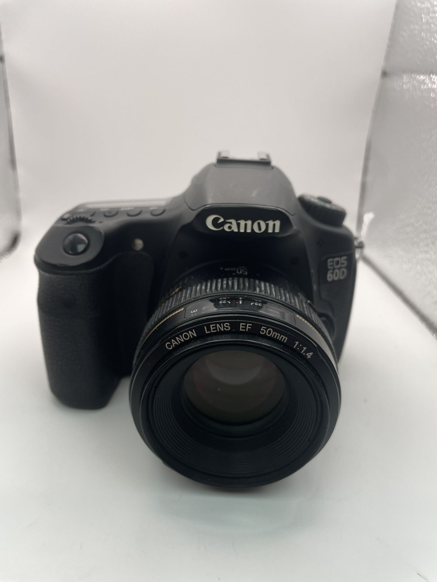 Used Canon Digital Camera; Eos 60 