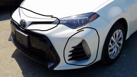 Toyota corolla radar emblem and miselanios