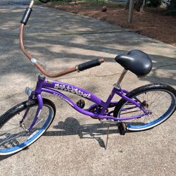 Beach Cruiser Bicycle (Women's)